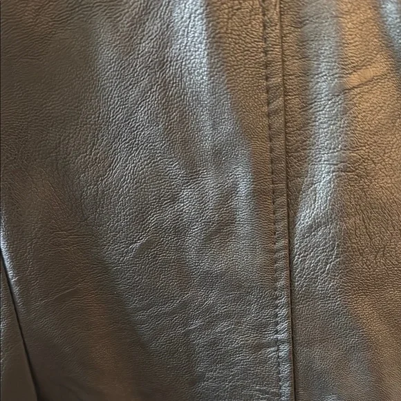 Elegant Black Leather Dress - Picture 3 of 3